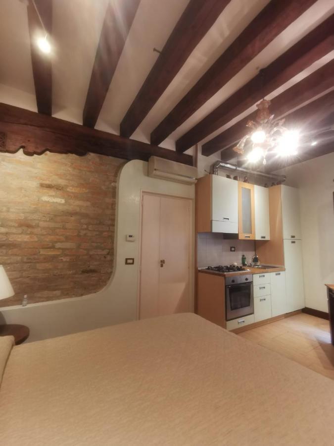 Canal View Studio Flat Венеция Экстерьер фото