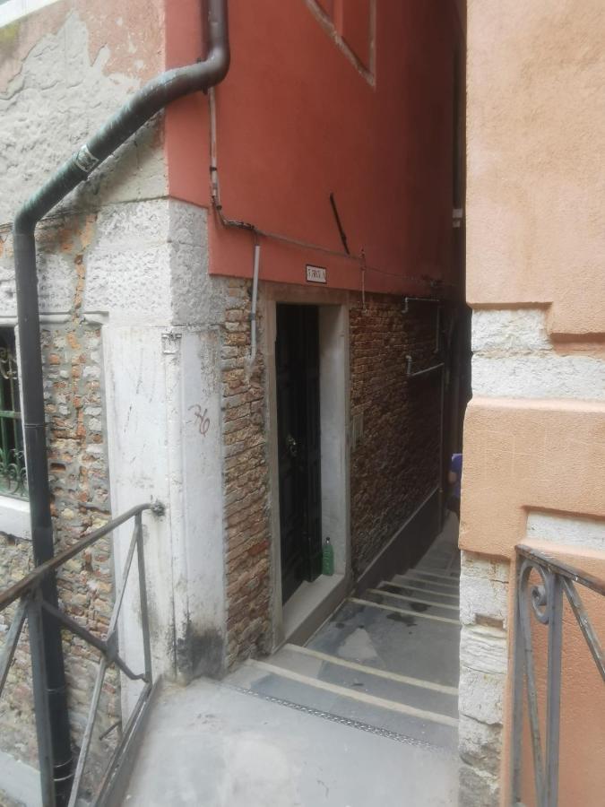 Canal View Studio Flat Венеция Экстерьер фото