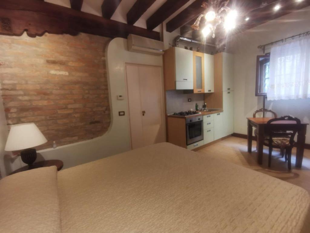 Canal View Studio Flat Венеция Экстерьер фото